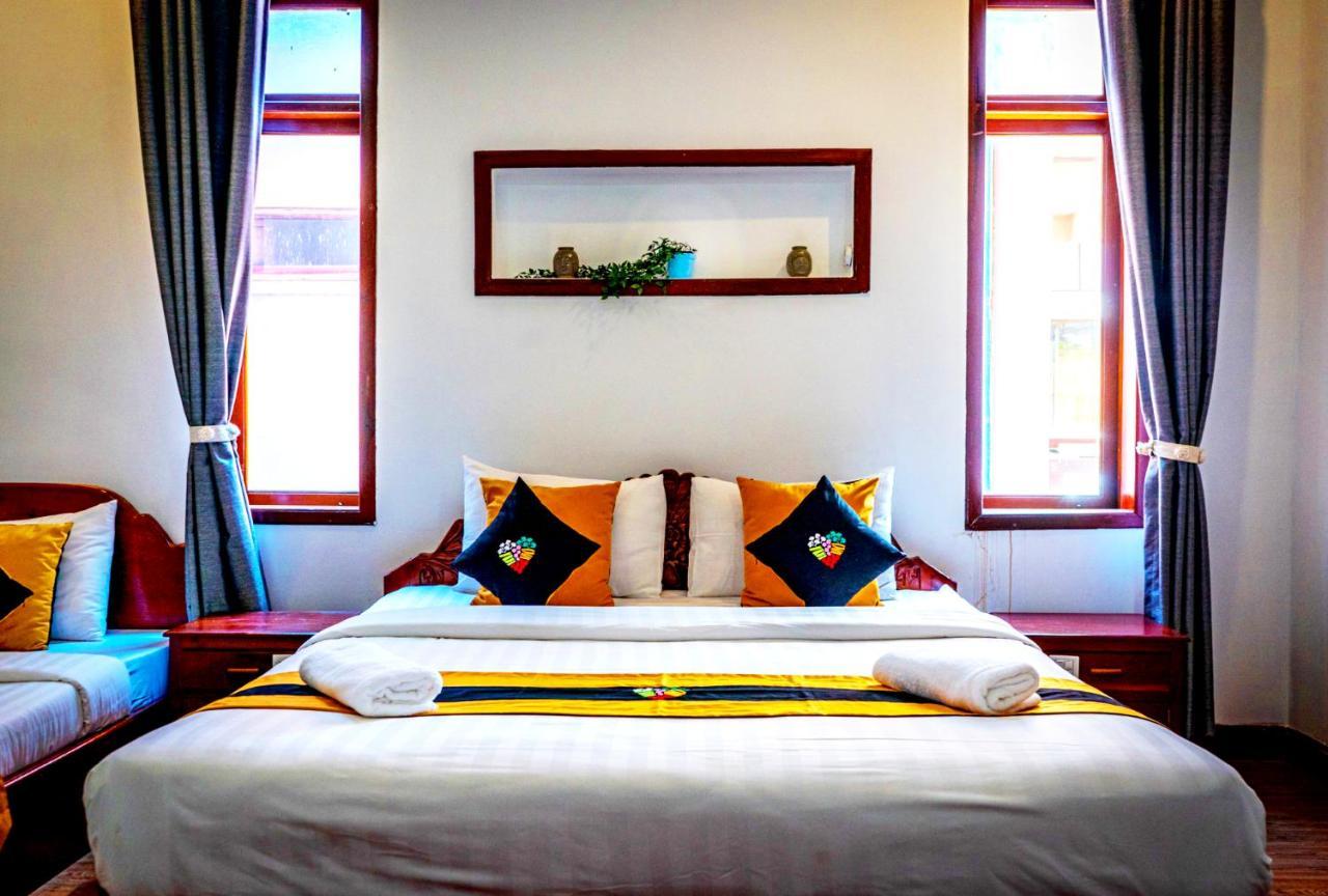 Antonios Villa Hotel Siem Reap Eksteriør billede